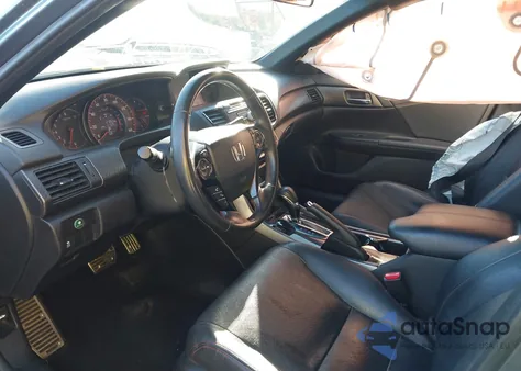 2017 Honda Accord Sport Se z USA, uszkodzony, nr VIN 1HGCR2F18HA279591